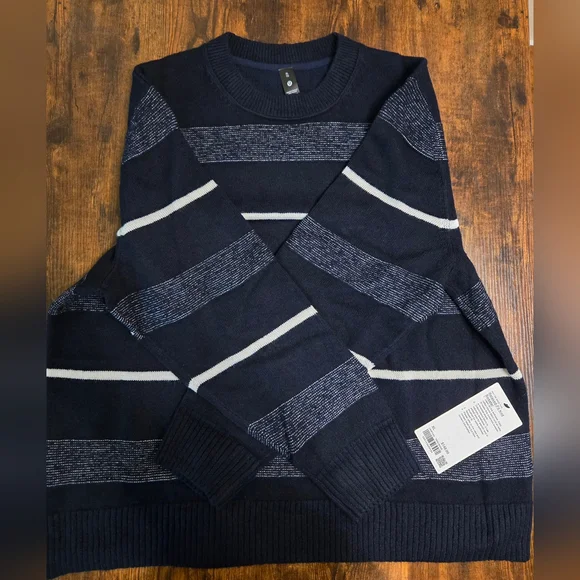 Lululemon Relaxed-Fit Knit Sweater Size Brand New - Picture 3 of 4
